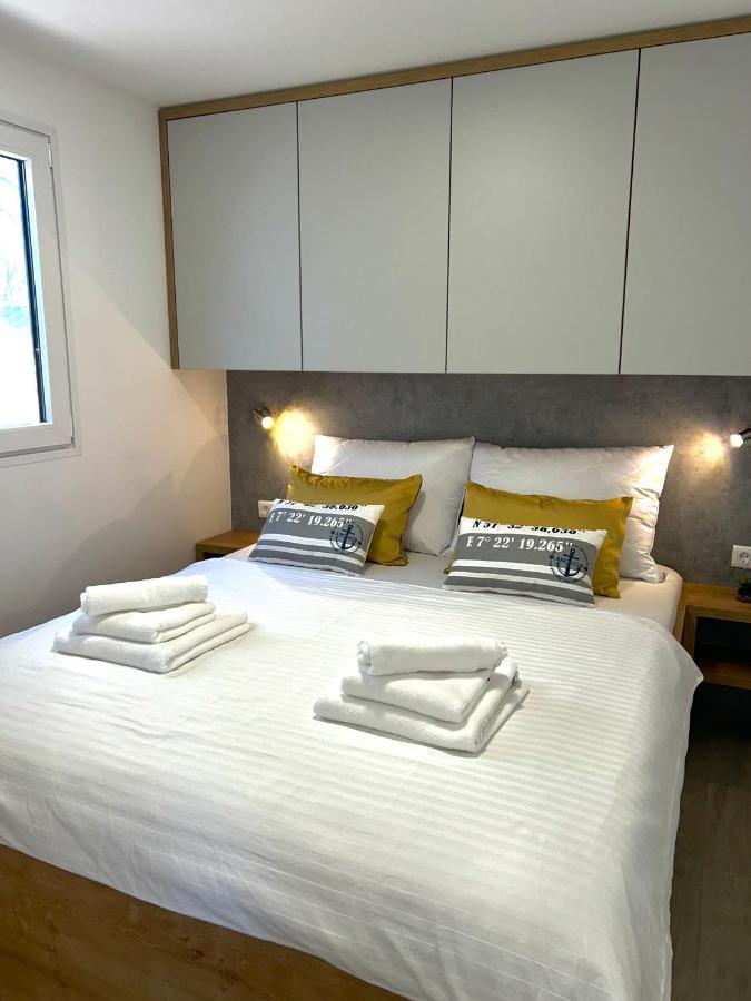 Fjaka Luxury Mobile Home - Oaza Mira Camping Croatia Драге Экстерьер фото