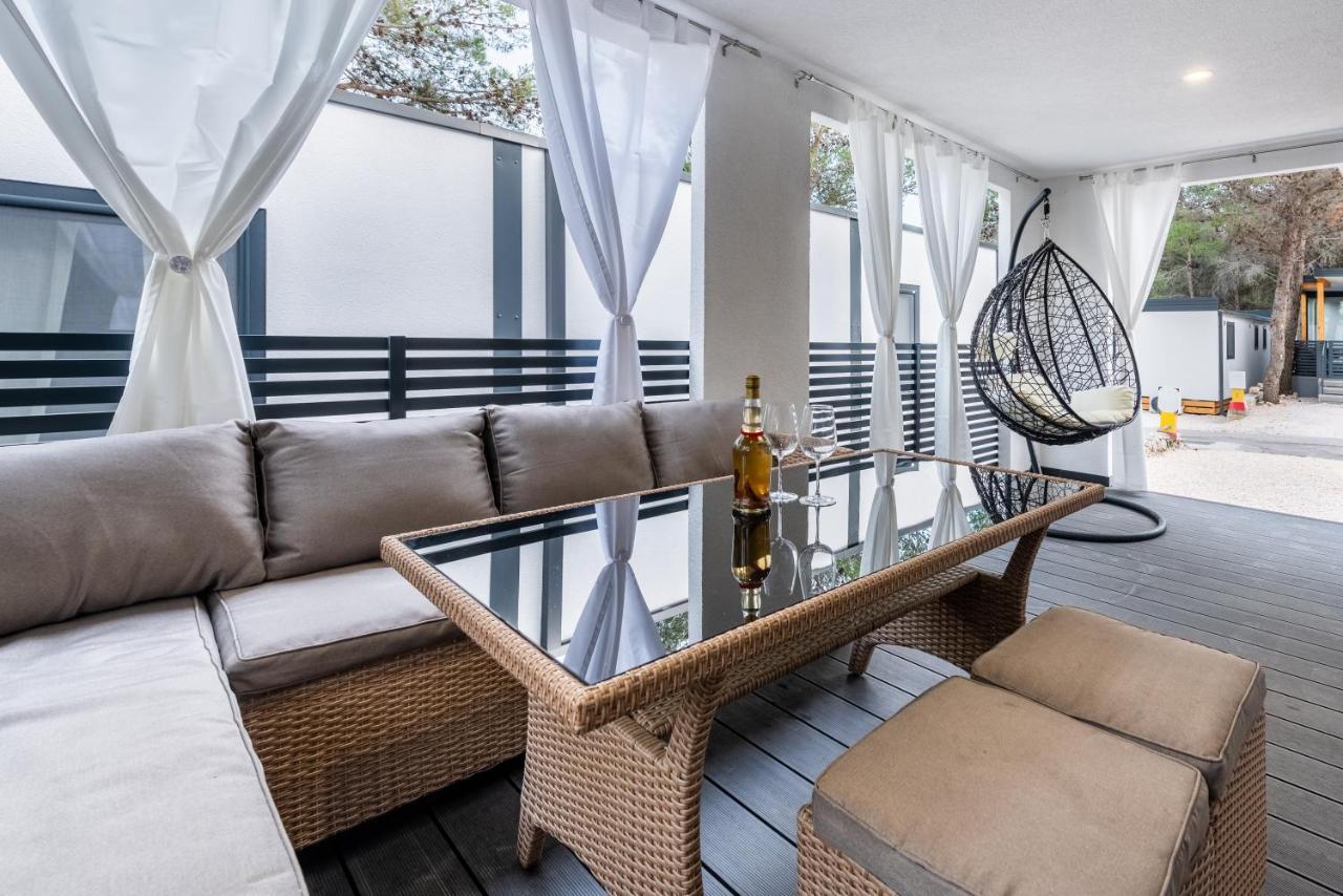 Fjaka Luxury Mobile Home - Oaza Mira Camping Croatia Драге Экстерьер фото
